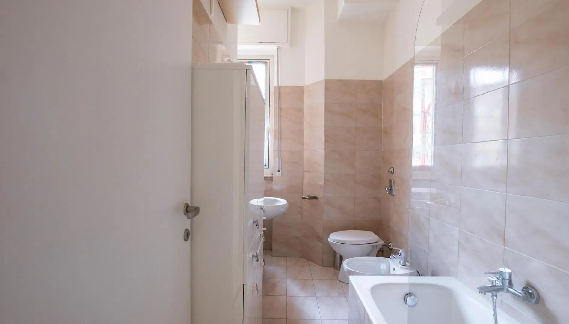 Апартаменты Casa San Donato - M3 Station Сан-Донато-Миланезе 0*,